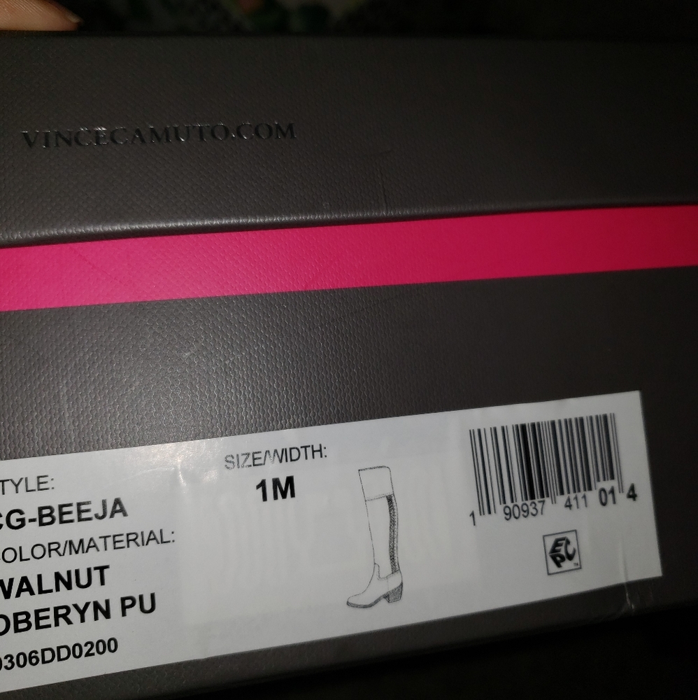 Gently used (2×) tan knee boots for girls